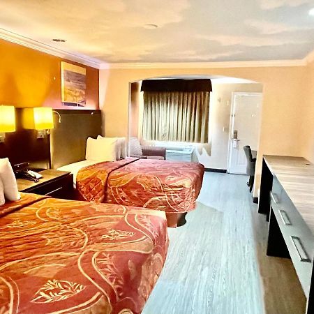 Luxury Inn Liberty Εξωτερικό φωτογραφία
